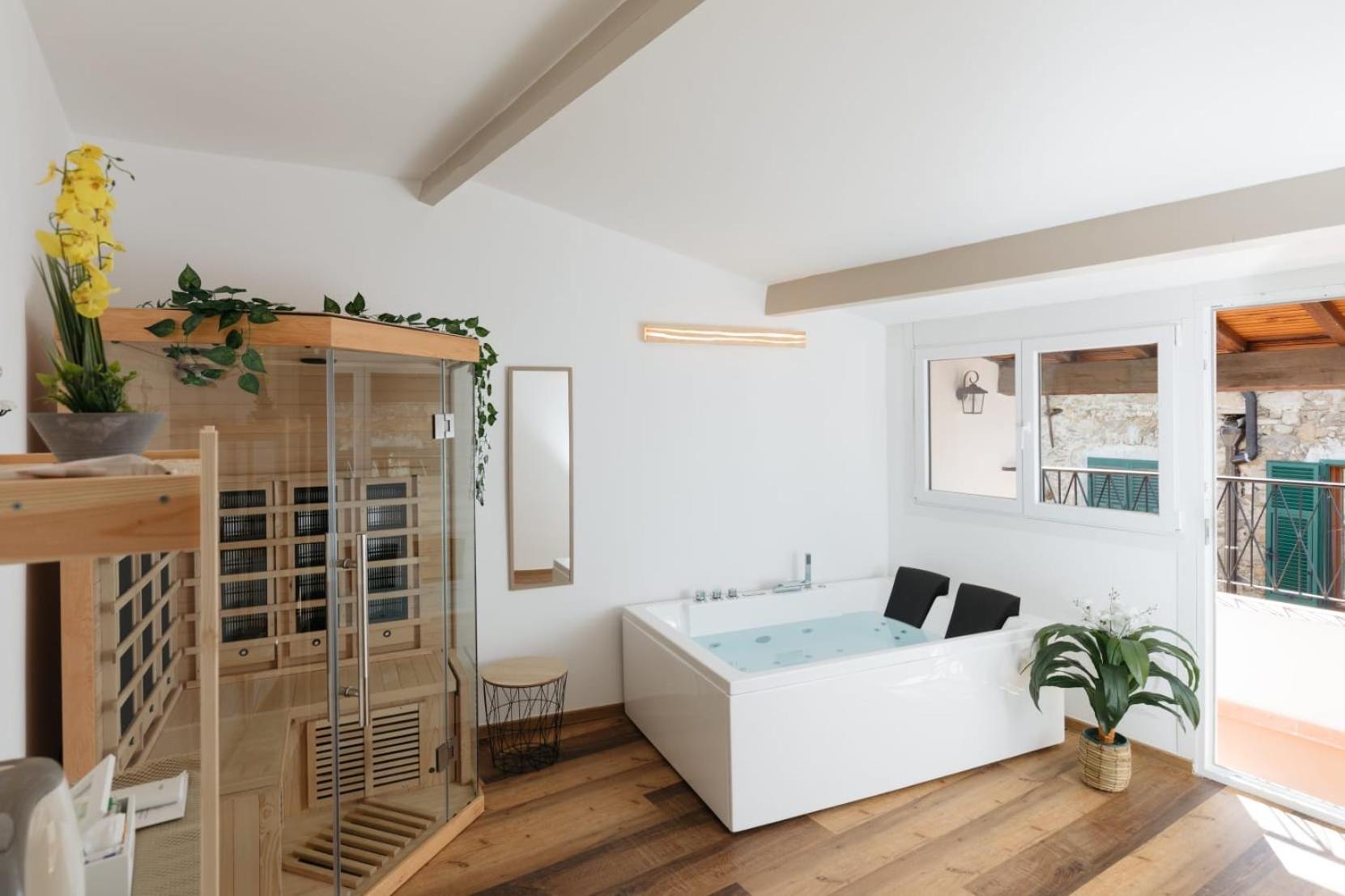 Ferienwohnung A Ca De Dante Dolceacqua Exterior foto